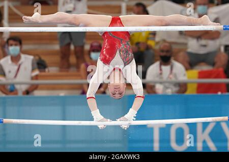 Tokio, Japan. August 2021. Anastasiia Iliankova vom russischen Olympischen Komitee tritt am Sonntag, den 1. August 2021, im Ariake-Turnzentrum bei den Olympischen Spielen in Tokio, Japan, an den unebenen Balken im Einzelfinale der weiblichen Gymnastik auf. Nina Derwael aus Belgien gewann Gold, Anastasiia Iliankova aus dem ROC, Silber und Sunisa Lee, der Vereinigten Staaten, die Bronze. Foto von Richard Ellis/UPI Credit: UPI/Alamy Live News Stockfoto