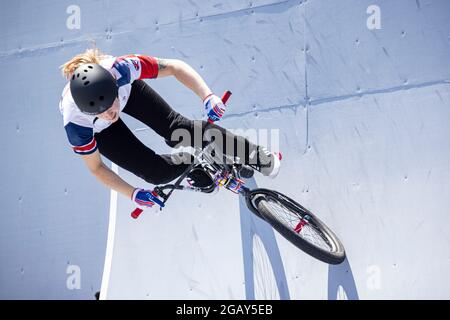 Tokio, Japan. August 2021. Olympische Spiele: Radfahren der BMX-Freestyle im Ariake Sports Park in Tokio. © ABEL F. ROS / Alamy Live News Stockfoto