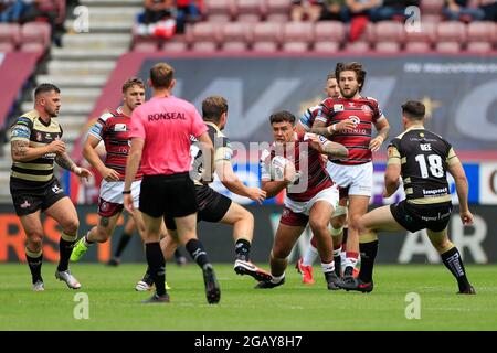 Wigan, Großbritannien. August 2021. Oliver Partington (14) von Wigan Warriors läuft am 8. Januar 2021 in Wigan, Großbritannien, mit dem Ball. (Foto von Conor Molloy/News Images/Sipa USA) Quelle: SIPA USA/Alamy Live News Stockfoto