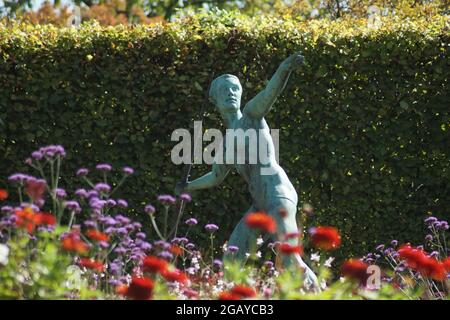 Der Speerwerfer von Ernst Seger im Gruga Park Essen am 18.09.2020 Stockfoto