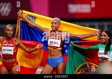 Tokio, Japan, 1. August 2021. Yulimar Rojas vom Team Venezuela feiert während des Dreisprung-Finales der Frauen am 9. Tag der Olympischen Spiele 2020 in Tokio. Quelle: Pete Dovgan/Speed Media/Alamy Live News Stockfoto