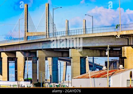 Die Cochrane-Africatown USA Bridge, oft Africatown Bridge genannt, ist am 26. Juni 2021 in Mobile, Alabama. Stockfoto