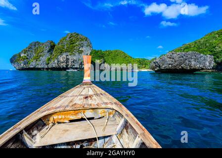 Nui Beach in Paradise Bay - Koh Phi Phi Don Island in Krabi, Thailand - tropisches Reiseziel Stockfoto