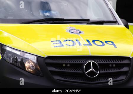 Polizeiauto im Zentrum von Manchester, England, Vereinigtes Königreich, betrieben von der Greater Manchester Police. Stockfoto