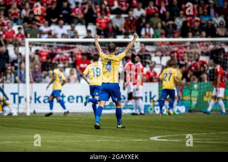 Vejle, Dänemark. August 2021. Sigurd Rosted (4) von Broendby IF feiert während des 3F Superliga-Spiels zwischen Vejle Boldklub und Broendby IF im Vejle Stadion in Vejle. (Foto: Gonzales Photo/Alamy Live News Stockfoto