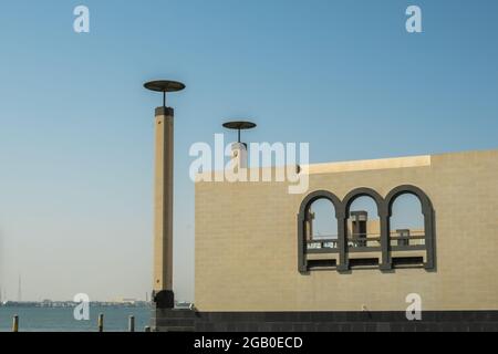 Doha, Katar - 13. Oktober 2019: Ansicht des Museums für Islamische Kunst, einer der weltweit vollständigsten Sammlungen islamischer Artefakte, in Doha, Katar. Stockfoto