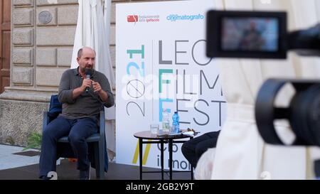 LECCO CITY - ITALIEN - 31. Juli 2021: Lecco Film Fest 2021 der italienische Schauspieler Antonio Albanese im Interview. Stockfoto