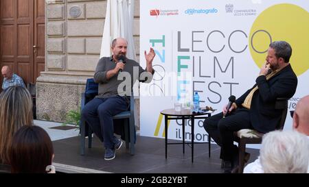 LECCO CITY - ITALIEN - 31. Juli 2021: Lecco Film Fest 2021 der italienische Schauspieler Antonio Albanese im Interview. Stockfoto