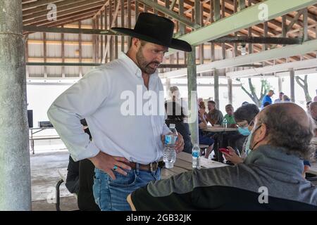 Der ehemalige Crawford County Supervisor Dave Muhlbauer im Lee County, Iowa Democrats Ice Cream Social, der sich für den Sitz von Senator Chuck Grassley in der USA einsetzt Stockfoto