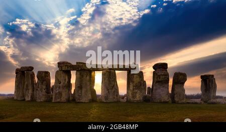 Stonehenge ein uraltes prähistorisches Steindenkmal in der Nähe von Salisbury Wiltshire, Großbritannien Stockfoto