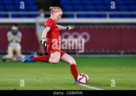 YOKOHAMA, JAPAN - 15. JUNI: Hedvig Lindahl aus Schweden beim Halbfinalspiel der Olympischen Fußballturniere 2020 in Tokio zwischen Australien und Schweden im Internationalen Stadion Yokohama am 15. Juni 2015 in Yokohama, Japan (Foto: Pablo Morano/Orange Picics) Stockfoto