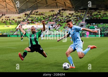 Melbourne, Australien, 1. April 2021. : Connor Metcalfe aus Melbourne City spielt den Ball während des Hyundai A-League Fußballmatches zwischen dem Western United FC und dem Melbourne City FC. Kredit: Dave Hewison/Speed Media/Alamy Live Nachrichten Stockfoto