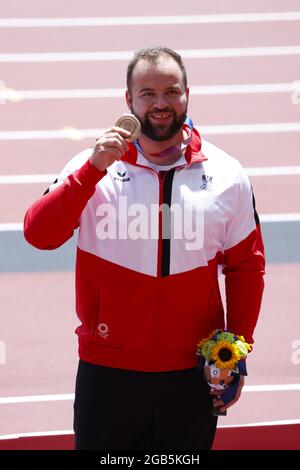 Tokio, Japan. August 2021. Lukas WEISSHAIDINGER (AUT) 3. Bronzemedaille während der Olympischen Spiele Tokio 2020, Verleihung der Hammer-Wurfmedaille der Leichtathletik-Männer am 1. August 2021 im Olympiastadion in Tokio, Japan - Foto Yuya Nagase/Foto Kishimoto/DPPI Credit: Independent Photo Agency/Alamy Live News Stockfoto