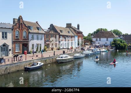 Die Quay und Fluss Great Ouse, St Ives, Cambridgeshire, England, Vereinigtes Königreich Stockfoto