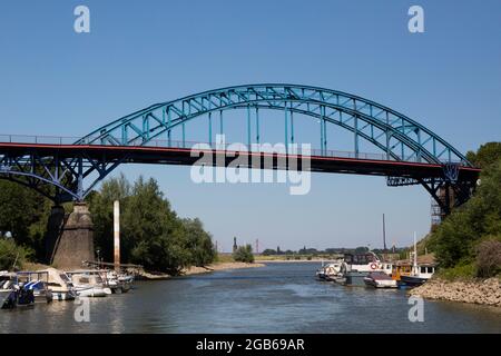 Geographie / Reisen, Deutschland, Nordrhein-Westfalen, Ruhrgebiet, Duisburg, RUHRORT, RHEIN, ZUSÄTZLICHE-RECHTE-FREIGABE-INFO-NICHT-VERFÜGBAR Stockfoto