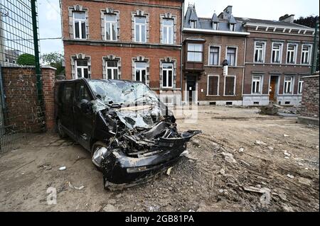 Autowrack nach der Flut Stockfoto