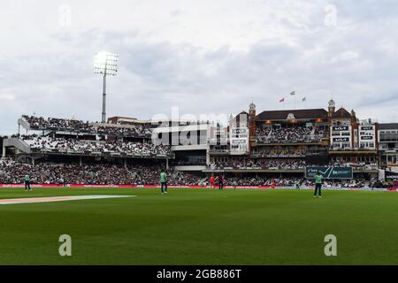 The Kia Oval, London, Großbritannien. August 2021. Eine allgemeine Ansicht während des Hundert-Männer-Spiels zwischen Oval Invincibles und Welsh Fire: Credit: Ashley Western/Alamy Live News Stockfoto