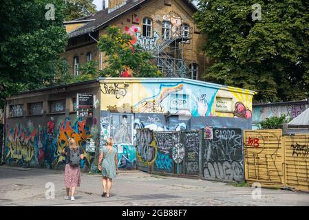 Grafitti an der Wand in Berlin, Deutschland Stockfoto