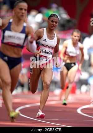 Die britische Nicole Yeargin bei den 400-m-Vorläufen der Frauen im Olympiastadion am elften Tag der Olympischen Spiele in Tokio 2020 in Japan. Bilddatum: Dienstag, 3. August 2021. Stockfoto