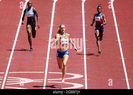 TOKIO, JAPAN - 3. AUGUST: Lieke Klaver aus den Niederlanden tritt während der Olympischen Spiele 2020 in Tokio am 3. August 2021 im Olympiastadion der Frauen in der 400-m-Runde 1 an (Foto: Ronald Hoogendoorn/Orange Picics) NOCNSF ATLETIEKUNIE Credit: Orange Pics BV/Alamy Live News Stockfoto