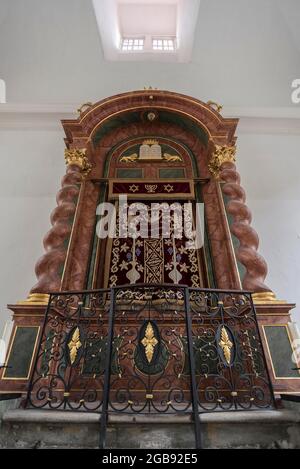 Tora-Schrein in der Synagoge, eingeweiht 1746, Ansbach, Mittelfranken, Bayern, Deutschland Stockfoto