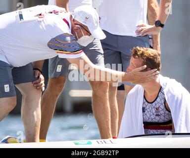 Der Belgier Thomas Pieters am Ende des Halbfinales des 1000-m-Einzelrennen der Männer im Kajak am 12. Tag der Olympischen Spiele 2020 in Tokio Stockfoto