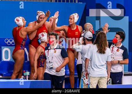 TOKIO, JAPAN – 3. AUGUST: Irene Gonzalez aus Spanien, Paula Leiton aus Spanien, Maria Del Pilar Pena aus Spanien, Clara Espar aus Spanien während des Viertelfinalspiels der Frauen des Olympischen Wasserball-Turniers in Tokio 2020 zwischen Spanien und China am 3. August 2021 im Tatsumi Waterpolo Center in Tokio, Japan (Foto: Marcel ter Bals/Orange Picles) Quelle: Orange Pics BV/Alamy Live News Stockfoto