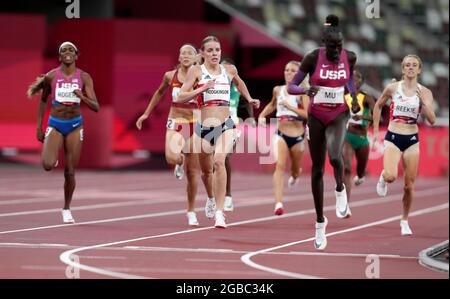 Der britische Keely Hodgkinson beim 800-m-Finale der Frauen während der Leichtathletik im Olympiastadion am elften Tag der Olympischen Spiele in Tokio 2020 in Japan. Bilddatum: Dienstag, 3. August 2021. Stockfoto