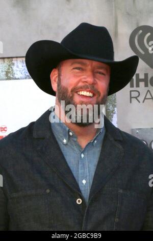 Chris Sullivan bei der Ankunft der SELBSTMORDKOMMANDOS Premiere, The Landmark Westwood, Los Angeles, CA, 2. August 2021. Foto: Priscilla Grant/Everett Collection Stockfoto