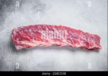 Rohes Kalb Kalb kurze Ersatz Rippenfleisch. Weißer Hintergrund. Draufsicht Stockfoto