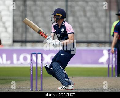 3. August 2021; Emirates Old Trafford, Manchester, Lancashire, England; Royal London Cup Cricket, Lancashire versus Middlesex; Martin Andersson of Middlesex Credit: Action Plus Sports Images/Alamy Live News Stockfoto