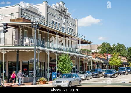 Florida DeLand historische Innenstadt, Woodland Boulevard Opera House Verkehr, Stockfoto