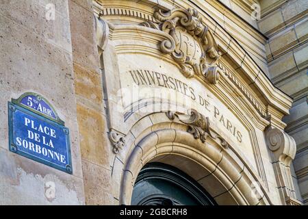 Paris Frankreich, 5. Arrondissement Quartier Latin Rive Gauche Left Bank, Place de la Sorbonne La Sorbonne Schule am Eingang der Pariser Universität, Stockfoto