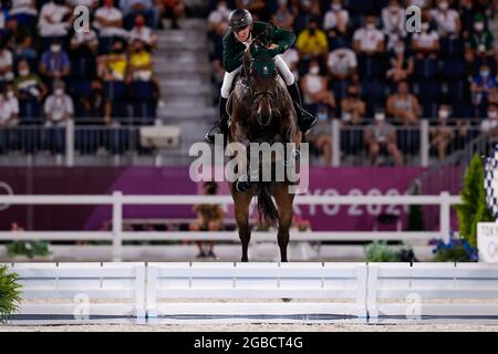 Tokio, Japan. August 2021. TOKIO, JAPAN - 3. AUGUST: Bertram Allen aus Irland tritt während der Olympischen Spiele in Tokio 2020 im Equestrian Park am 3. August 2021 in Tokio, Japan, im Wettbewerb um das Jumping Individual Qualifier an (Foto von Pim Waslander/Orange Picics) Credit: Orange Pics BV/Alamy Live News Stockfoto