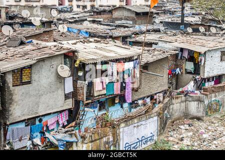 Mumbai Indien, Dharavi, Kumbhar Wada Slum Shanties Armut niedriges Einkommen arme Wohnungen Häuser, Stockfoto