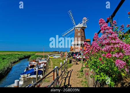 Cley Windmill, Cley-next-the-Sea, in der Nähe holt, Norfolk, England. Stockfoto