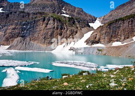 Eisschwimmen im Upper Grinnell Lake, Many Glacier, Glacier National Park, Montana Stockfoto