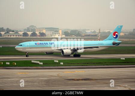 Korean Air (ist die größte Fluggesellschaft Koreas), Airbus A330-300 Stockfoto