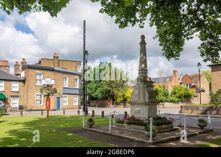 High Street, Stanwell Dorf, Stanwell, Surrey, England, Vereinigtes Königreich Stockfoto