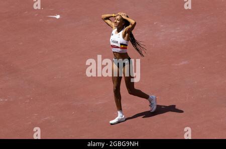 Die belgische Sportlerin Nafissatou Nafi Thiam reagiert während des Hochsprungwettbewerbs, der zweiten Veranstaltung am ersten Tag des Heptahlons der Frauen am 13. Tag des „To“ Stockfoto