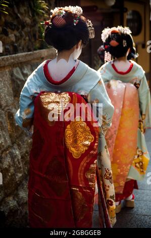 Maiko, Details von Geisha Mädchen Kostüm im Rücken Stockfoto