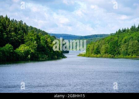 Deutschland, Attendorn, Biggesee, (auch Biggetalsperre) ist ein 8,76 km2 großer Stausee im Kreis Olpe in Nordrhein-Westfalen (Deutschland). Mit der al Stockfoto