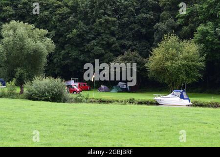 Campingplatz an der Lahn bei Diez Stockfoto