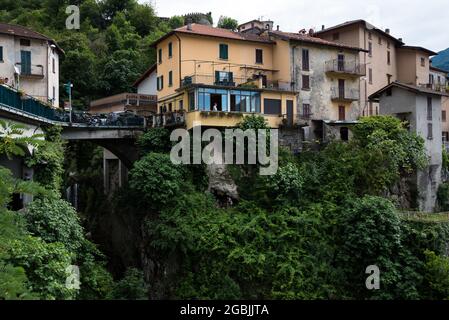 Nesso ist ein kleines Dorf am Comer See, zwischen Como und Bellagio Stockfoto