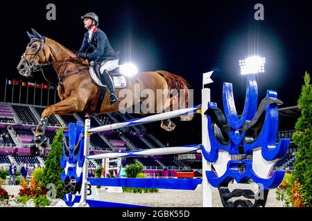 TOKIO - der britische Goldmedaillengewinnerin Ben Maher, der Brite Ben Maher, tritt im Equestrian Park in Tokio, Japan, am 04. August 2021, im Einzelfinale der Olympischen Spiele 2020 in Tokio an. Foto von Robin Utrecht/ABACAPRESS.COM Stockfoto