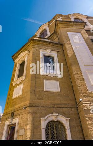 FLORENZ, ITALIEN - 6. APRIL 2018: Außenansicht der Medici-Kapelle in Florenz, Italien. Kapellen sind zwei Gebäude in der Basilika von San Lorenzo, aus Stockfoto