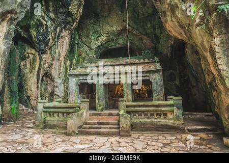 Huyen Khong Höhle mit Schreinen, Marmorbergen. Danang, Vietnam Stockfoto