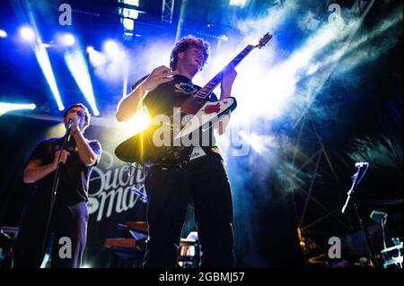 Lo stato sociale tritt diesen Abend in Treviso auf dem Suoni di Marca Festival 2021 auf Stockfoto