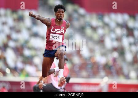 Tokio, Japan. Kredit: MATSUO. August 2021. SCOTT Donald (USA) Leichtathletik : Dreisprung-Finale der Männer während der Olympischen Spiele 2020 in Tokio im Nationalstadion in Tokio, Japan. Kredit: MATSUO .K/AFLO SPORT/Alamy Live Nachrichten Stockfoto