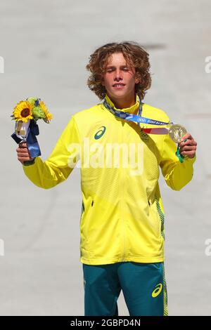 Keegan PALMER (AUS) feiert Goldmedaillengewinnerin, 5. AUGUST 2021 - Skateboarding : Men's Park Medal Ceremony during the Tokyo Olympic Games 2020 at Ariake Sports Park Skateboarding in Tokyo, Japan. Quelle: AFLO SPORT/Alamy Live News Stockfoto